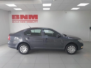 Хэтчбек Skoda Octavia 2009 года, 1075000 рублей, Смоленск