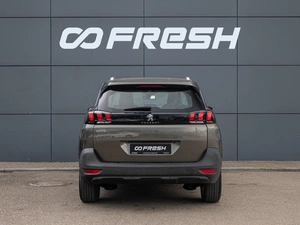 Внедорожник Peugeot 5008 2019 года, 1680000 рублей, Краснодар