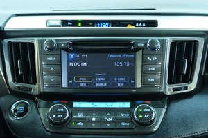 Внедорожник Toyota RAV4 2013 года, 2349000 рублей, Омск