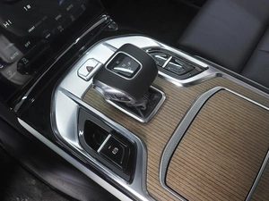 Внедорожник Hongqi E-HS9 2021 года, 3990000 рублей, Ростов-на-Дону