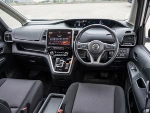 Минивэн Nissan Serena 2018 года, 2460000 рублей, Краснодар