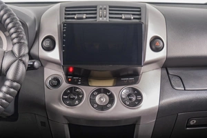 Внедорожник Toyota RAV4 2007 года, 1329000 рублей, Томск