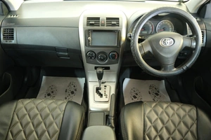 Универсал Toyota Corolla Fielder 2010 года, 769000 рублей, Омск