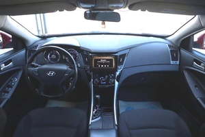 Седан Hyundai Sonata 2012 года, 950000 рублей, Мирное