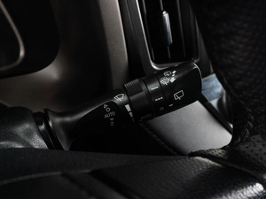 Внедорожник Toyota RAV4 2013 года, 1799000 рублей, Тюмень