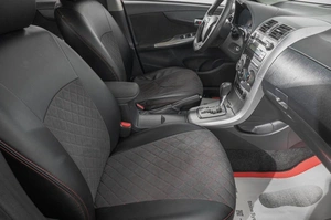 Седан Toyota Corolla 2012 года, 999000 рублей, Барнаул
