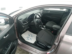 Седан Hyundai Solaris 2018 года, 1430000 рублей, Клинцы