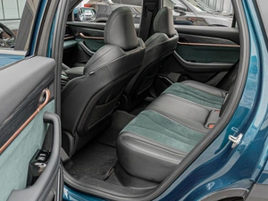 Внедорожник Geely Monjaro 2023 года, 3220000 рублей, Краснодар