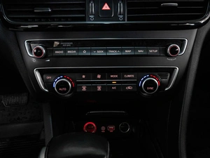 Седан Kia Optima 2018 года, 2127000 рублей, Ставрополь