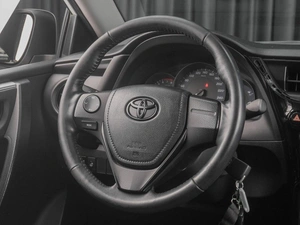 Седан Toyota Corolla 2017 года, 1589000 рублей, Тюмень