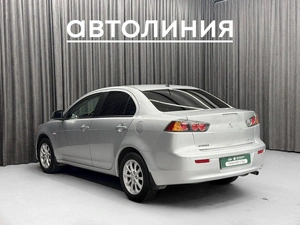 Седан Mitsubishi Lancer 2012 года, 890000 рублей, Красноярск