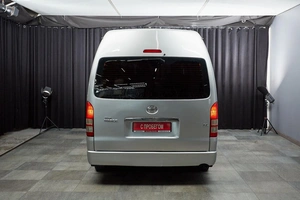 Минивэн Toyota Hiace 2008 года, 1900000 рублей, Красноярск