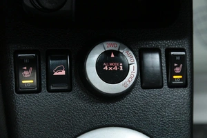 Внедорожник Nissan X-Trail 2010 года, 1153000 рублей, Солонцы