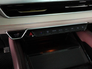 Внедорожник Geely Monjaro 2023 года, 3498000 рублей, Минеральные Воды