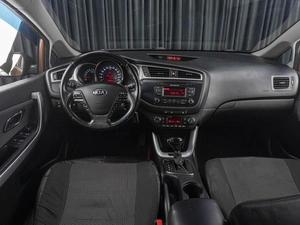 Универсал Kia Ceed 2016 года, 1060000 рублей, Тюмень