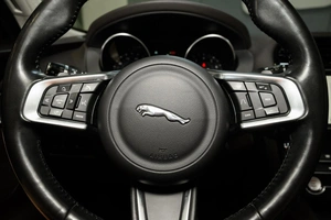 Внедорожник Jaguar F-Pace 2019 года, 3189000 рублей, Ульяновск
