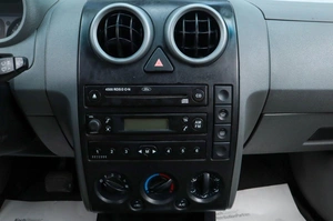 Хетчбэк Ford Fusion 2003 года, 369000 рублей, Челябинск