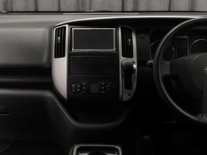 Минивэн Nissan Serena 2010 года, 1100000 рублей, Красноярск