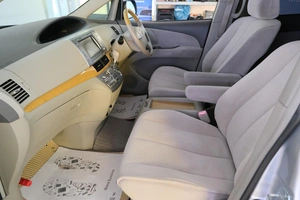 Минивэн Toyota Estima 2006 года, 1899000 рублей, Омск