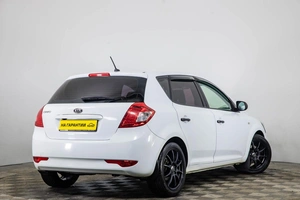 Хетчбэк Kia Ceed 2011 года, 779000 рублей, Пермь