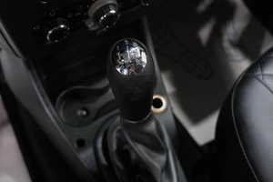 Седан Renault Logan 2011 года, 399000 рублей, Новокузнецк