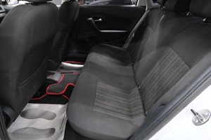 Седан Volkswagen Polo 2017 года, 949000 рублей, Омск