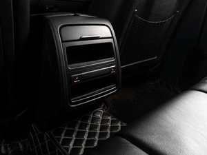 Внедорожник Volkswagen Touareg 2016 года, 3289000 рублей, Тюмень