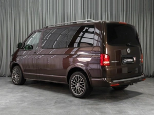 Минивэн Volkswagen Multivan 2015 года, 1999000 рублей, Тюмень