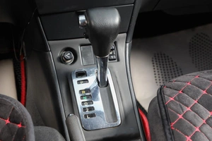 Седан Toyota Corolla 2004 года, 659000 рублей, Новосибирск