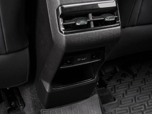 Внедорожник Geely Coolray 2024 года, 2250000 рублей, Волгоград