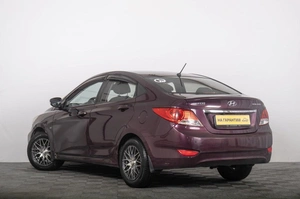 Седан Hyundai Solaris 2011 года, 769000 рублей, Томск