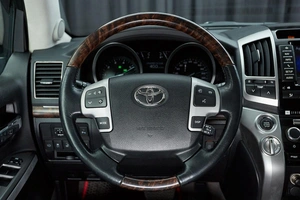 Внедорожник Toyota Land Cruiser 2013 года, 4499000 рублей, Красноярск