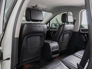 Внедорожник Volkswagen Touareg 2011 года, 2119000 рублей, Тюмень