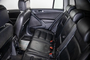 Внедорожник Volkswagen Tiguan 2011 года, 1329000 рублей, Пермь
