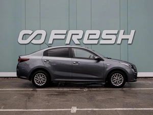 Седан Kia Rio 2019 года, 1499000 рублей, Большой Сочи