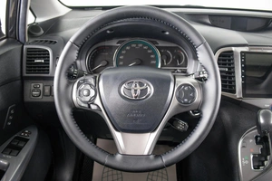 Внедорожник Toyota Venza 2013 года, 2159000 рублей, Пермь
