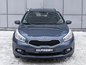 Универсал Kia Ceed 2014 года, 975000 рублей, Санкт-Петербург