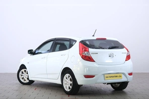 Хетчбэк Hyundai Solaris 2012 года, 739000 рублей, Омск