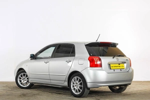 Хетчбэк Toyota Allex 2004 года, 619000 рублей, Тюмень