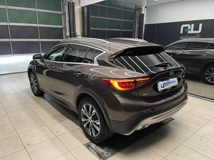 Внедорожник Infiniti QX30 2016 года, 2100000 рублей, Красноярск
