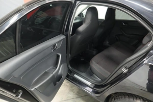 Хэтчбек Skoda Rapid 2015 года, 1370000 рублей, Курск