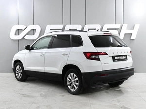 Внедорожник Skoda Karoq 2020 года, 2519000 рублей, Аксай