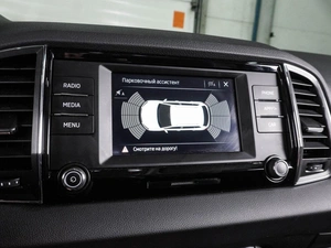 Внедорожник Skoda Karoq 2020 года, 2275000 рублей, Воронеж
