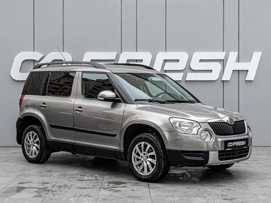 Внедорожник Skoda Yeti 2012 года, 1020000 рублей, Краснодар
