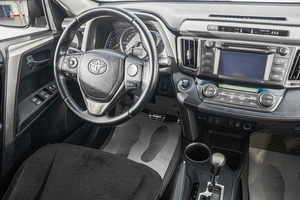 Внедорожник Toyota RAV4 2013 года, 1999000 рублей, Барнаул