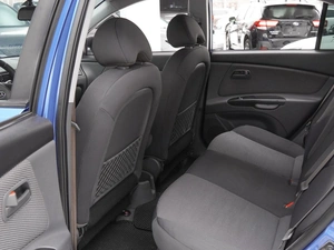 Хетчбэк Kia Rio 2011 года, 770000 рублей, Волгоград