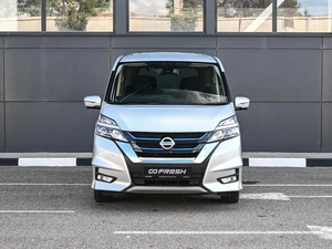 Минивэн Nissan Serena 2019 года, 2329000 рублей, Кирилловка