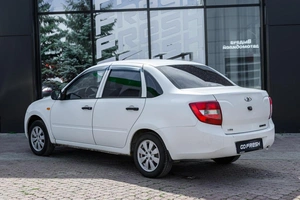 Седан ВАЗ (LADA) Granta 2014 года, 389000 рублей, Ульяновск