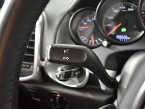 Внедорожник Porsche Cayenne 2012 года, 2129900 рублей, Казань
