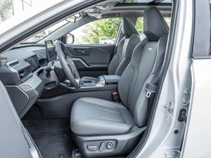 Внедорожник Toyota RAV4 2026 года, 4418800 рублей, Ставрополь